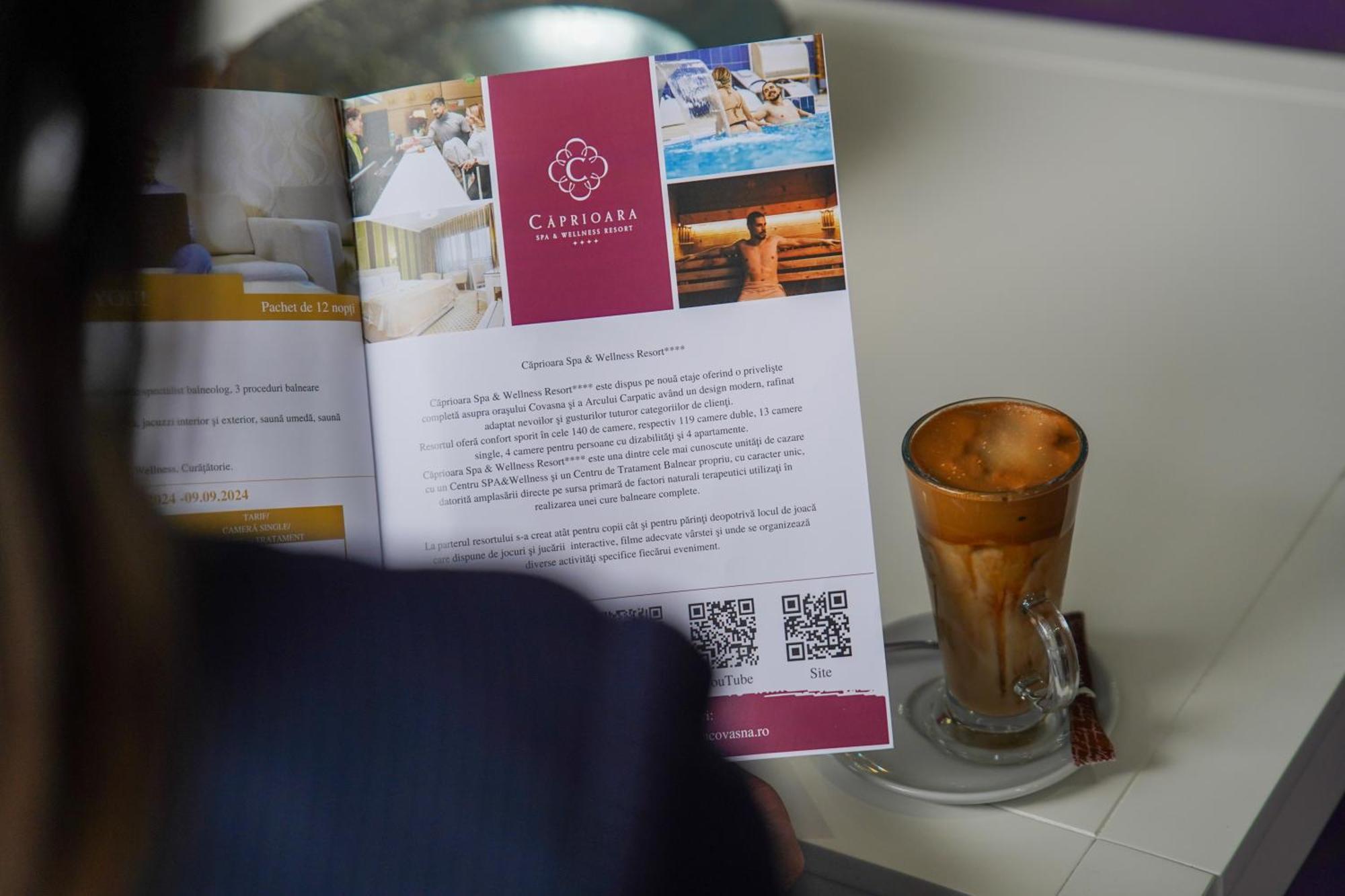 Caprioara Spa&Wellness Resort コバスナ エクステリア 写真